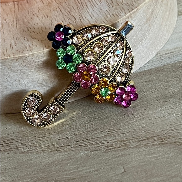 Umbrella Rhinestone Brooch-NEW - Picture 2 of 5